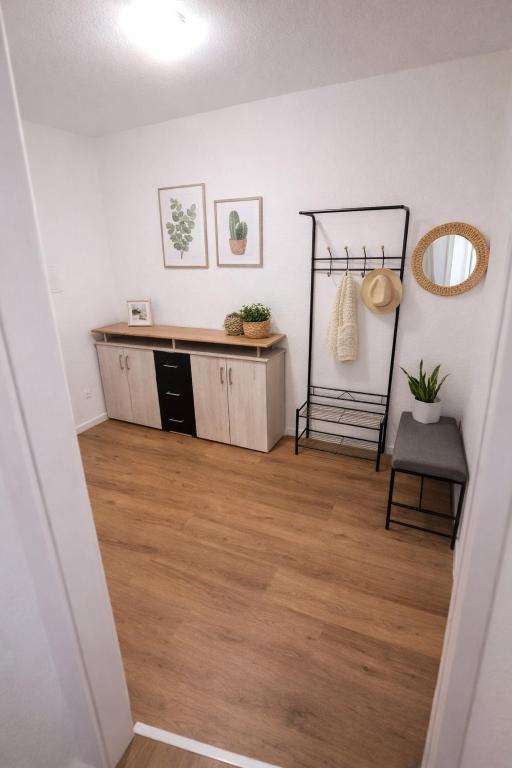 Monteurwohnung Karben Wohnung 2 — Flur und Eingangsbereich
